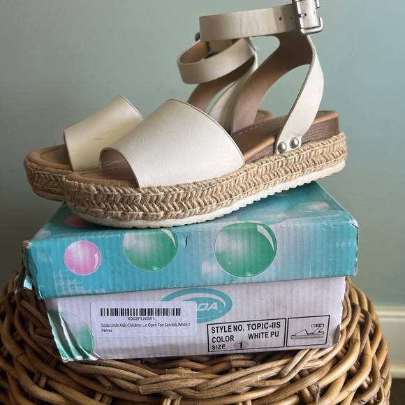 Soda Girls Wedge Open Toe Sandals Size 1 Espedrilles - Picture 5 of 6